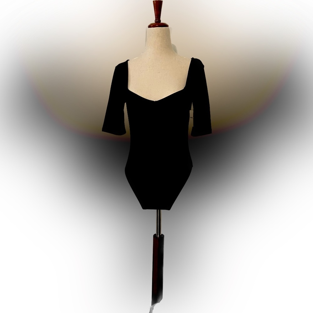 Leith - Black Quarter Sleeve Body Suit - Woman’s Size: Medium - New With Tags